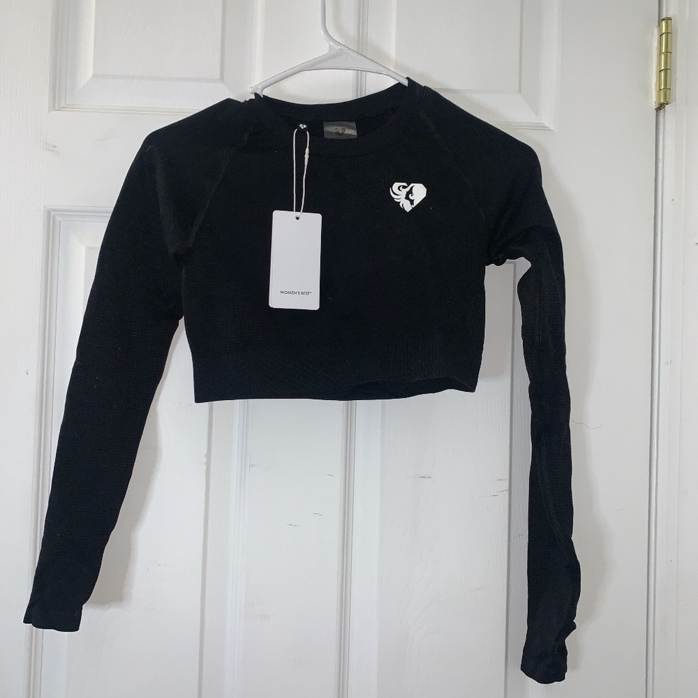 Women’s best black long sleeve gym crop top